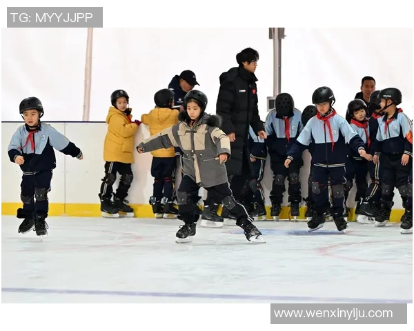 冰雪运动走进校园的积极进展与未来发展展望